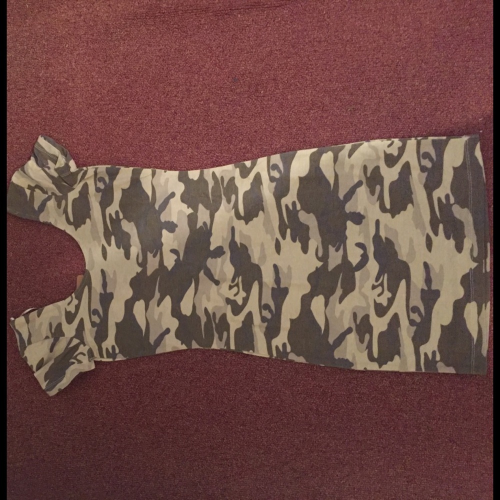 xs Camo mini dress/shirt