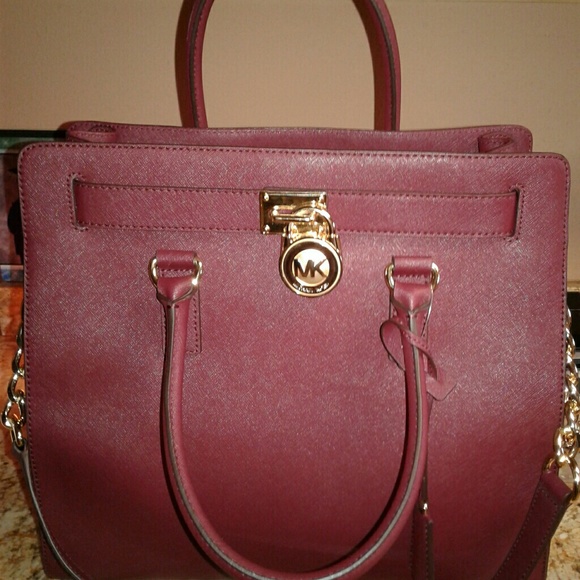Micheal Kors Lg Hamilton Purse - Picture 1 of 4