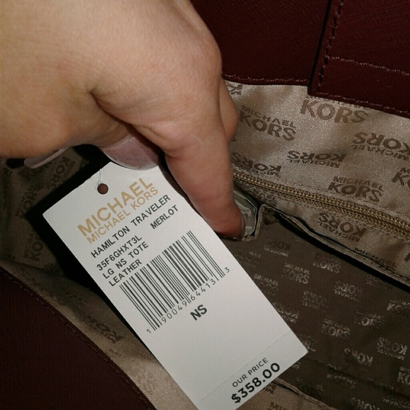Micheal Kors Lg Hamilton Purse - Picture 4 of 4