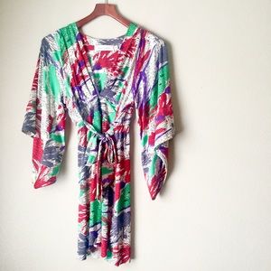 Tbags Kimono Wrap Dress with Deep V-Neck 🌺