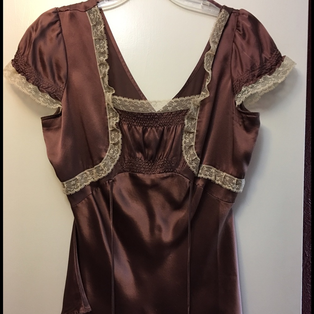 💫 Free People chocolate brown, 100% silk top