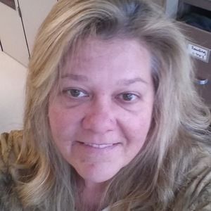 Meet your Posher, Michele