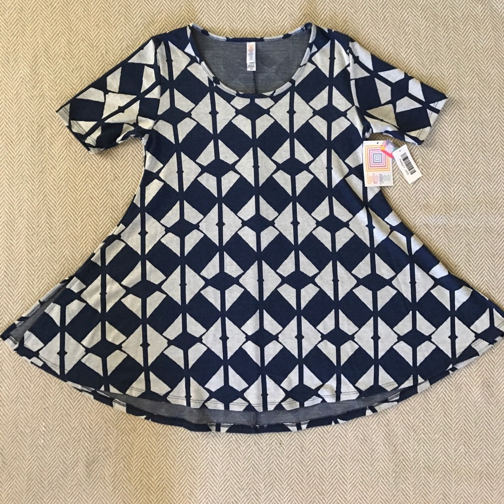BNWT Lularoe XXS navy & white jacquard perfect tee