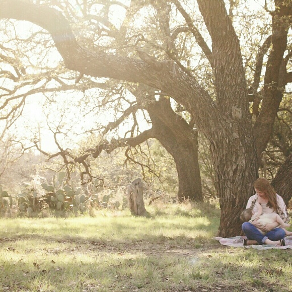 Meet your Posher, Jennifer - Picture 4 of 4