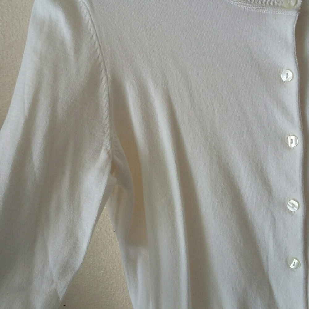 Button up sweater - Picture 2 of 5