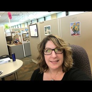 Meet your Posher, Mary beth