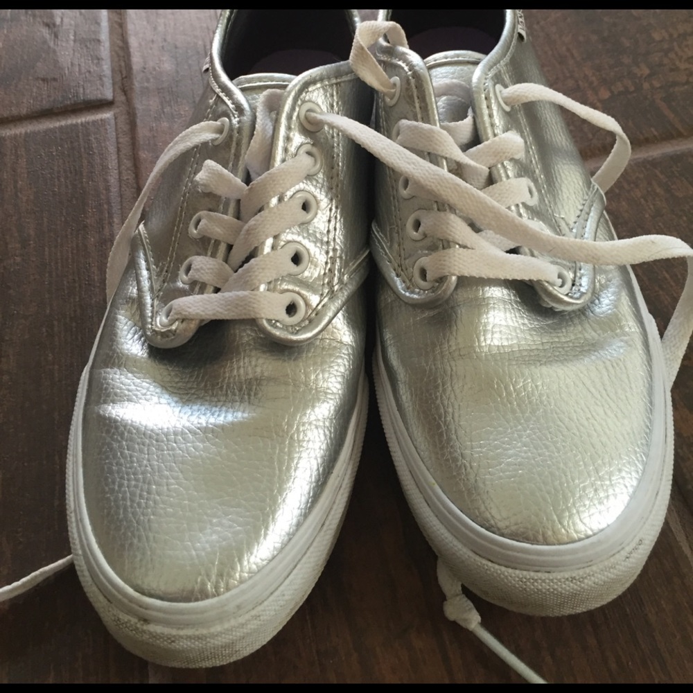 Silver vans