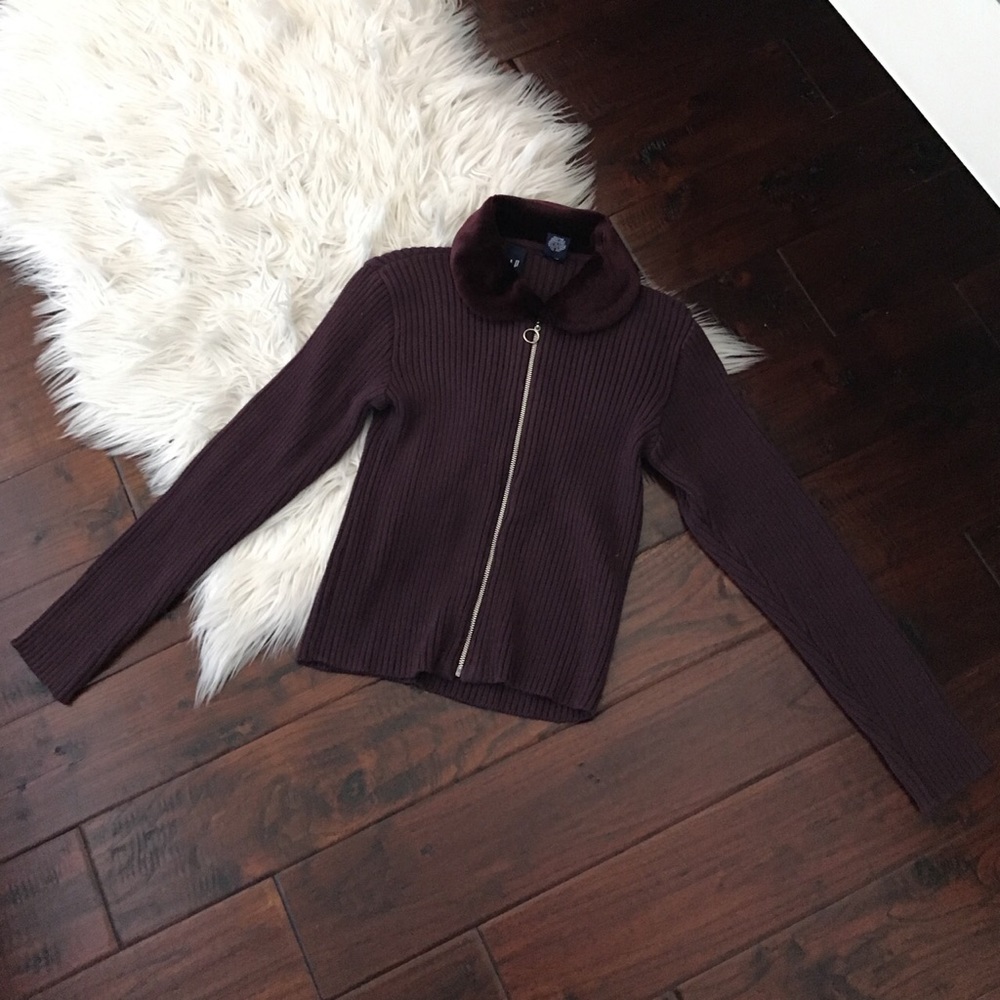 Vintage gap purple zip up sweater crop