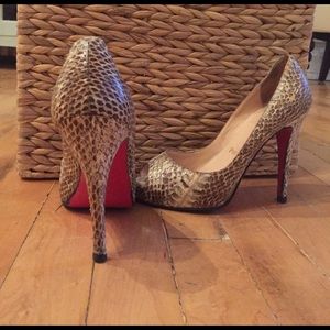 Christian loubutin snake skin peep toe pumps