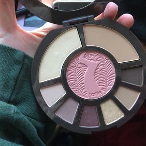 LE Tarte rainforest after dark palette