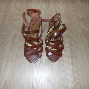H&M tan sandals