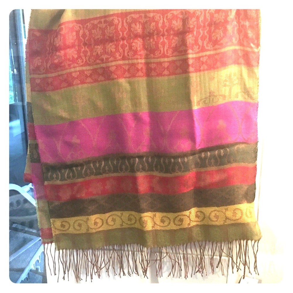 Alpaca scarf, new, never worn