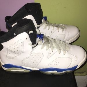 Air Jordan sport blue 6's