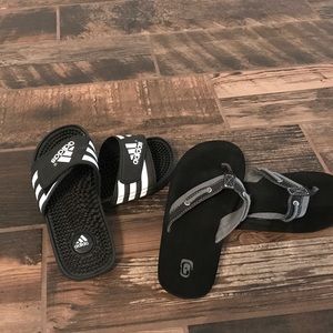 Boy's Size 2 Adidas Slides & Flip flops