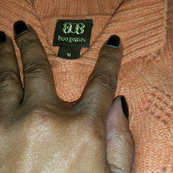 100% Cashmere Perforated Sweater - Picture 3 of 8