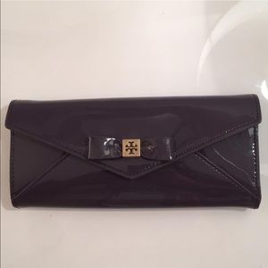 Tory Burch Bow Envelope Continental Wallet