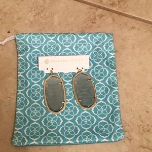 KENDRA SCOTT EARRINGS