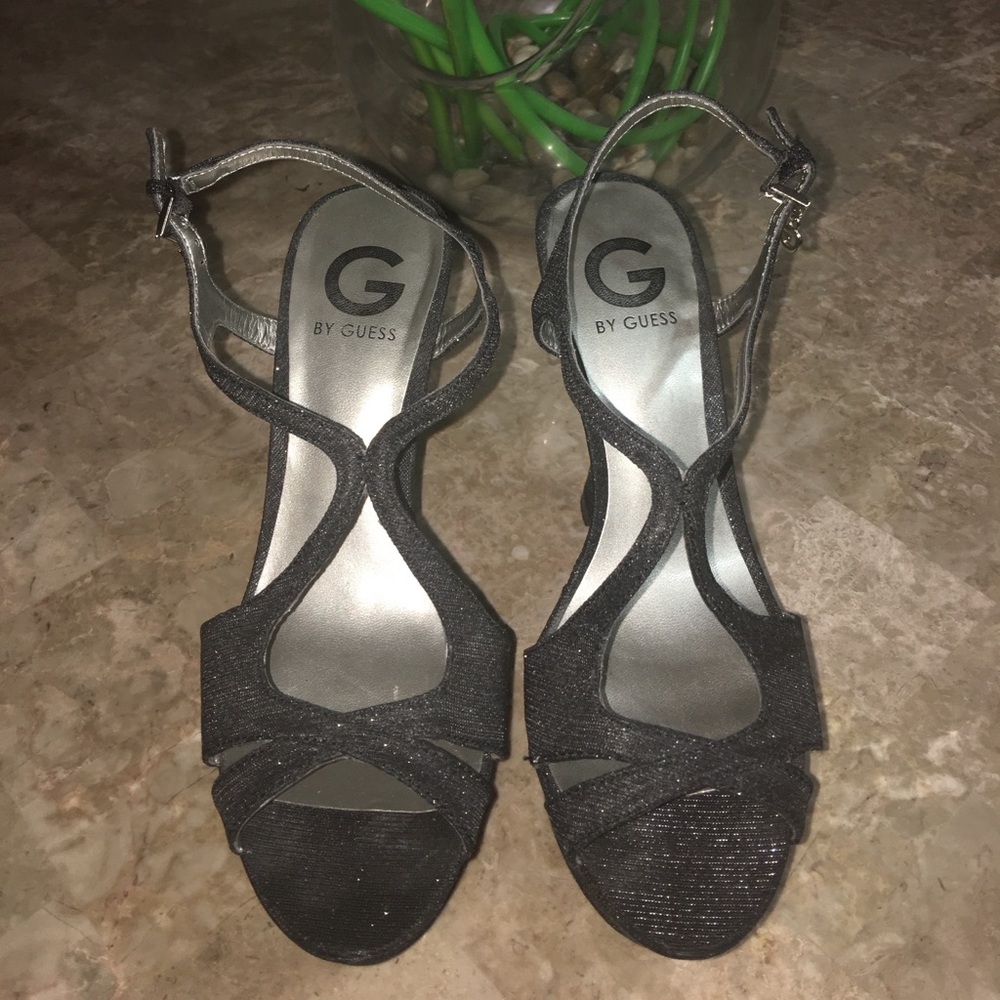 Shoes - Picture 2 of 3