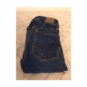 00 L American Eagle medium/dark denim jean