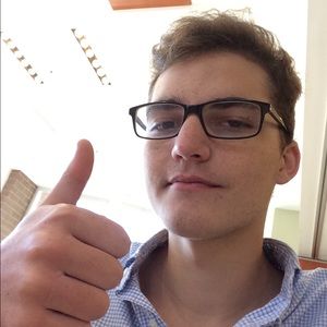 Meet your Posher, Evan