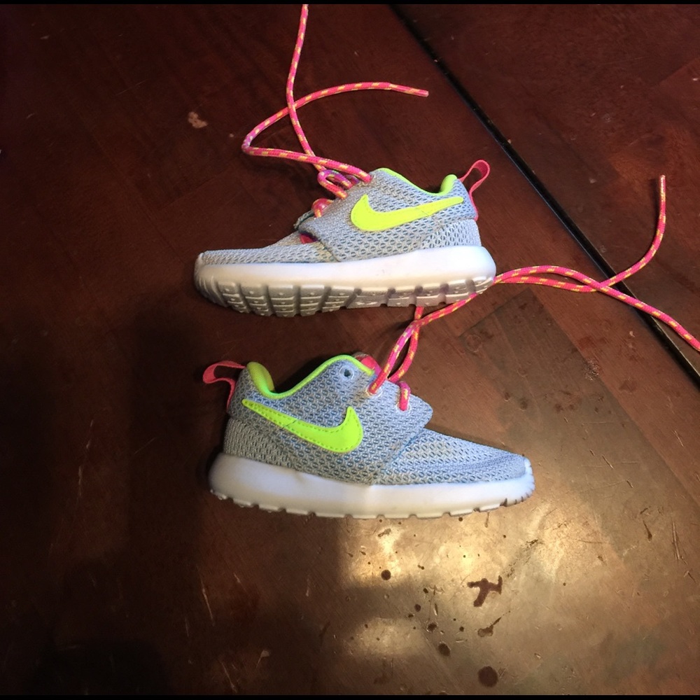 Baby Nike tennis shoes