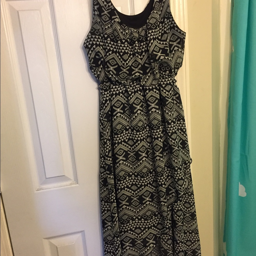 Aztec Print Maxi-Midi Dress