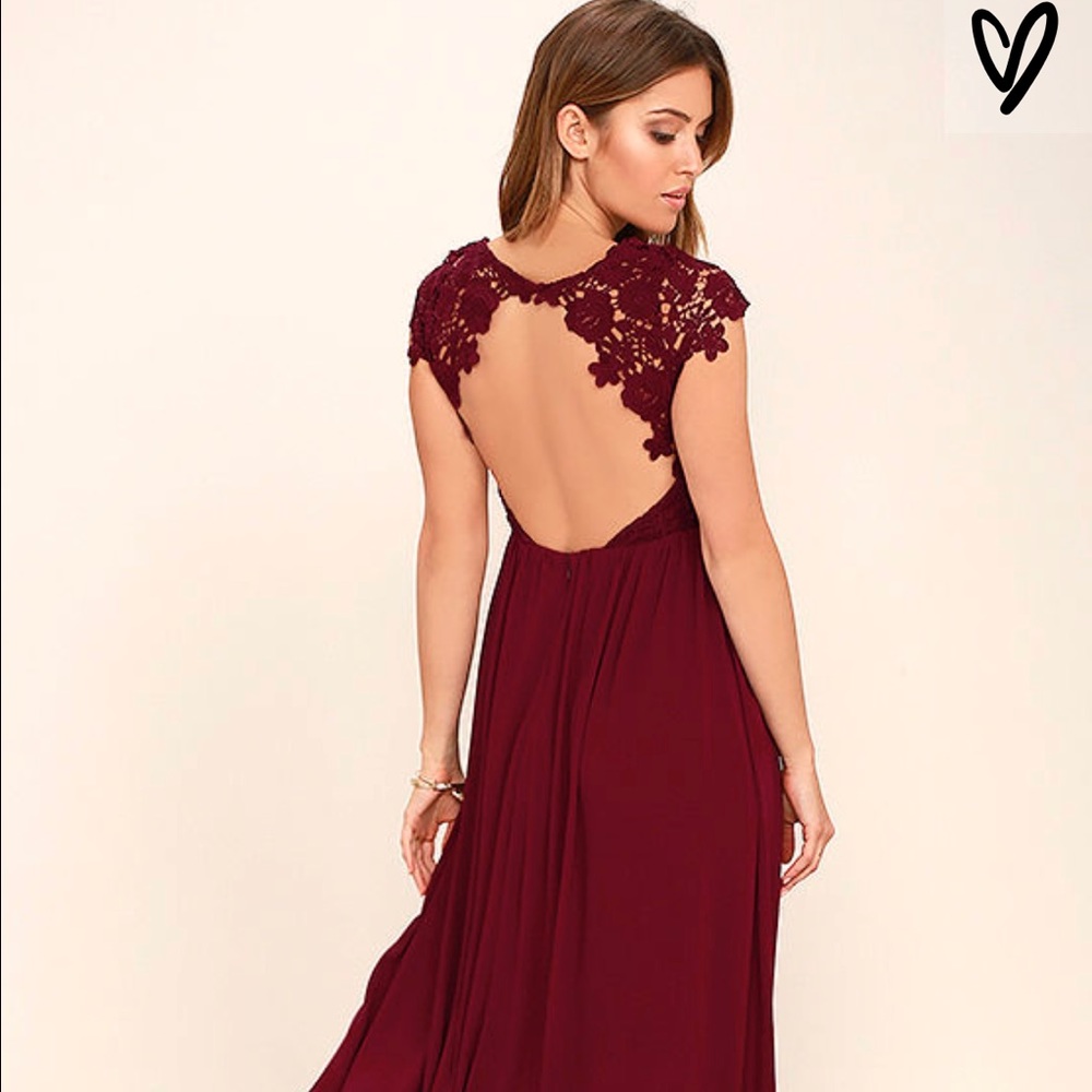 Lulu dress: The greatest burgundy lace maxi dress