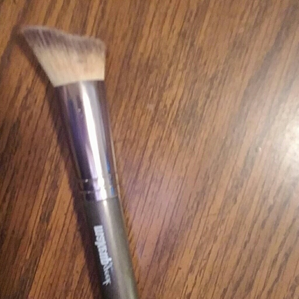 Makeup geek stippling brush