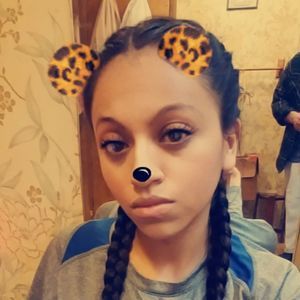 Meet your Posher, Itzel