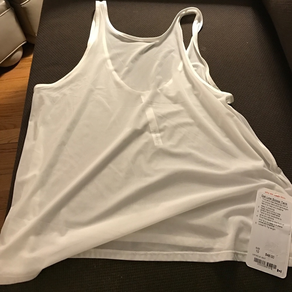 NWT Lululemon tank