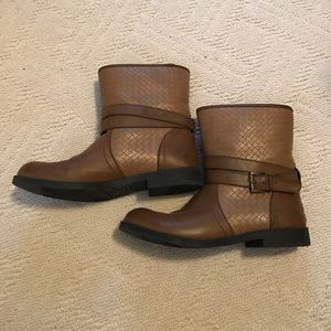 Brown boots
