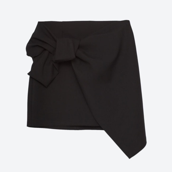 Zara Dresses & Skirts - Zara Mini Knotted Skirt