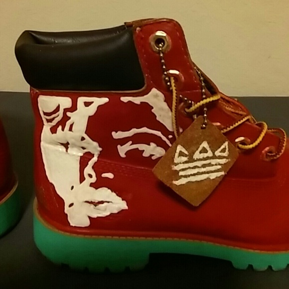 Custom red Timberlands size 5 super cute - Picture 5 of 7
