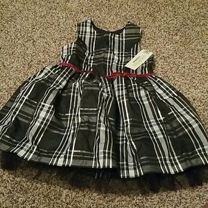 ♦️SOLD♦️Kids dress (oshkosh)