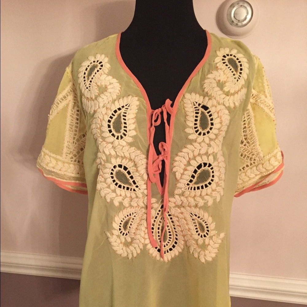 Embroidered 100% silk blouse by Calypso.