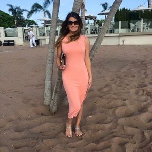 Lulus coral midi dress