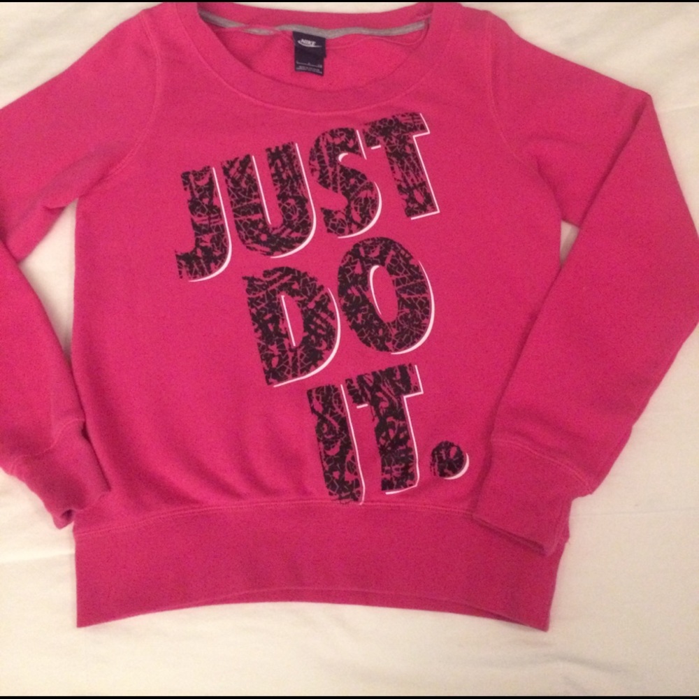 Nike sweatshirt