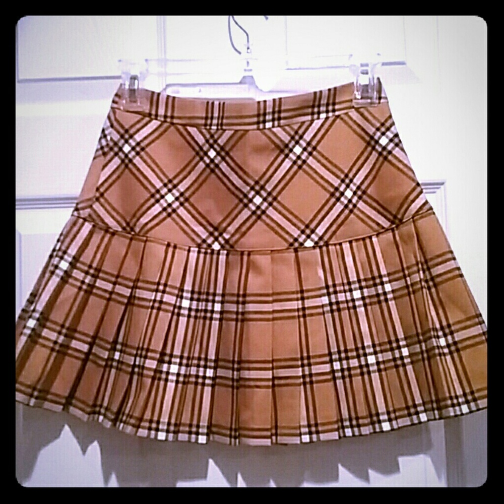 Forever 21 Pleated Mini Skirt