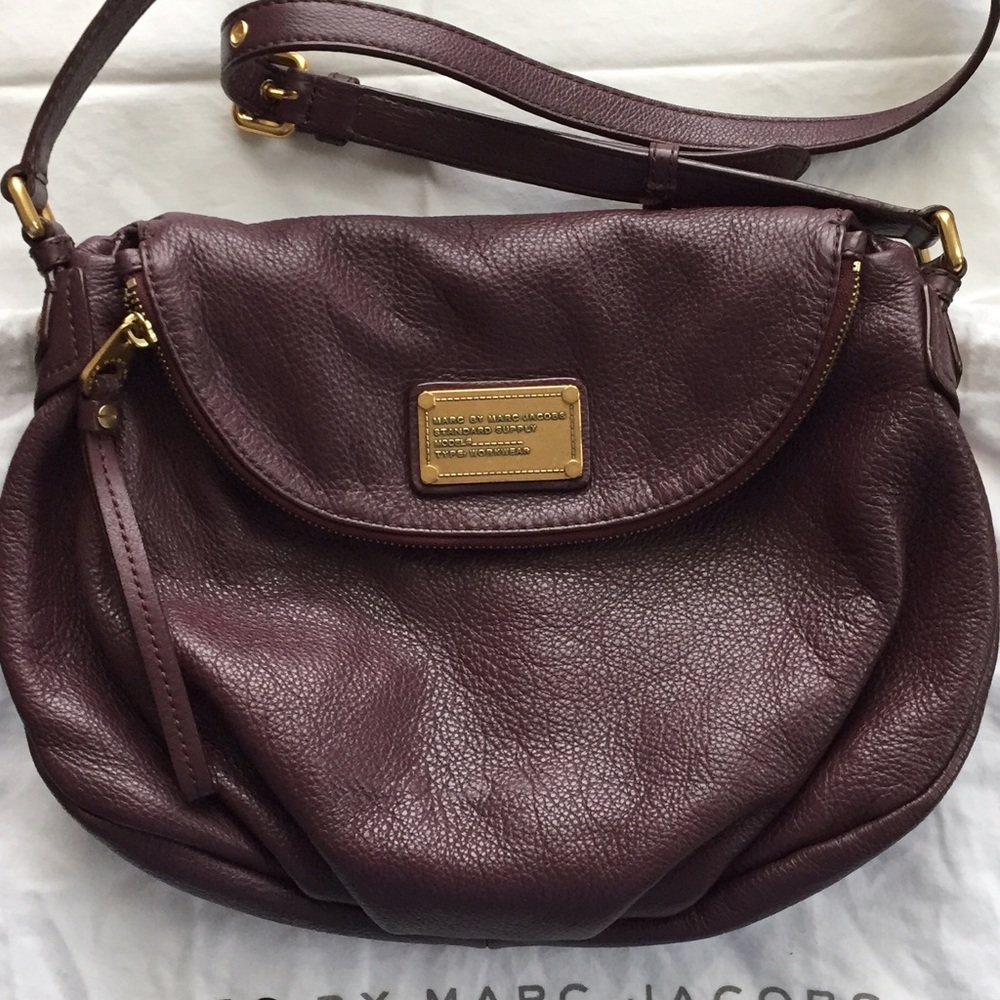 Natasha cross body bag in wine color