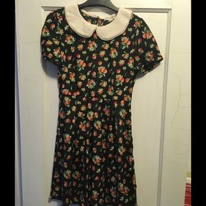 Preppy fruit printed dress.