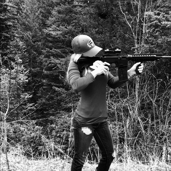 Meet your Posher, Haley - Picture 2 of 4