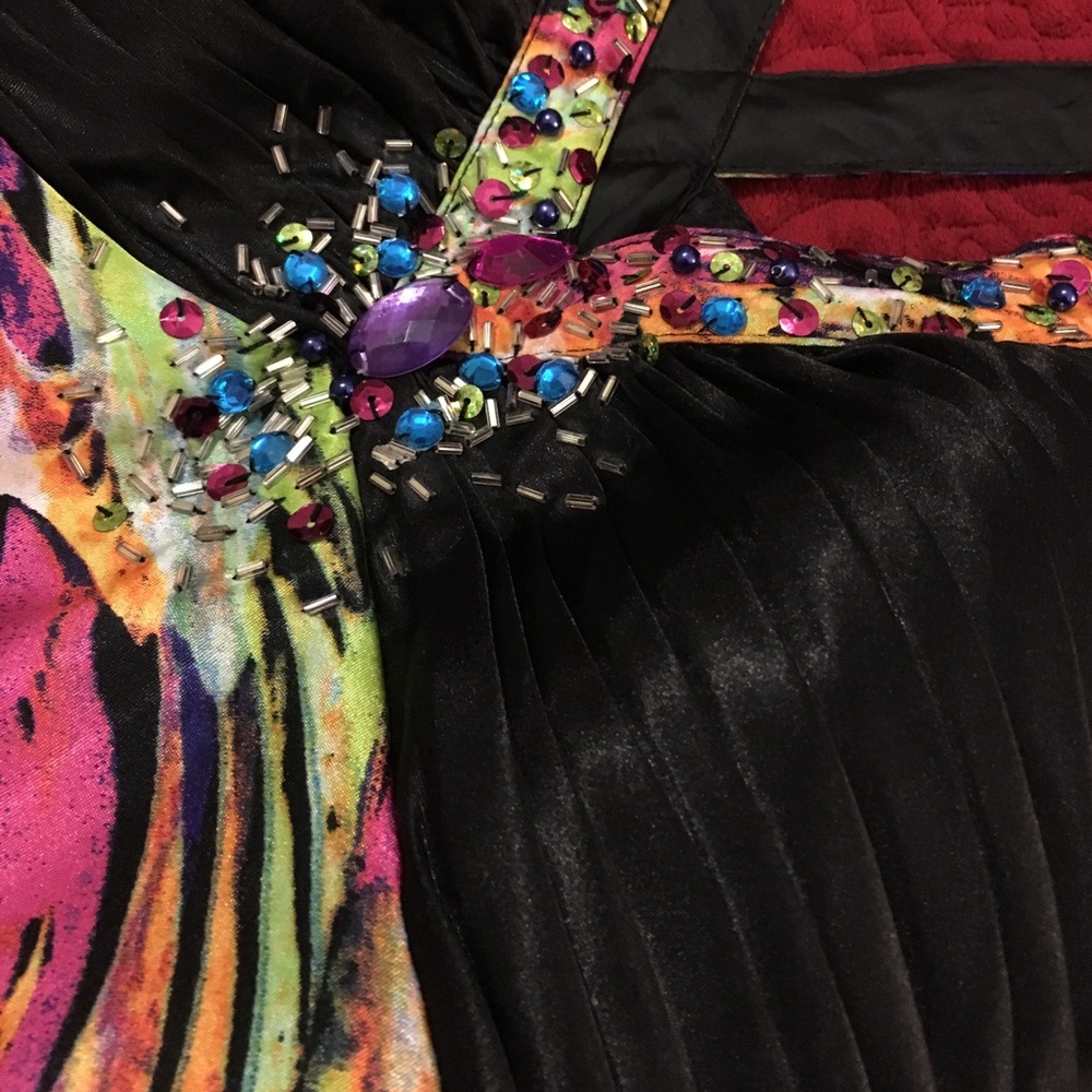 Hailey Logan by Adrianna Papell Prom Dress - Picture 7 of 8