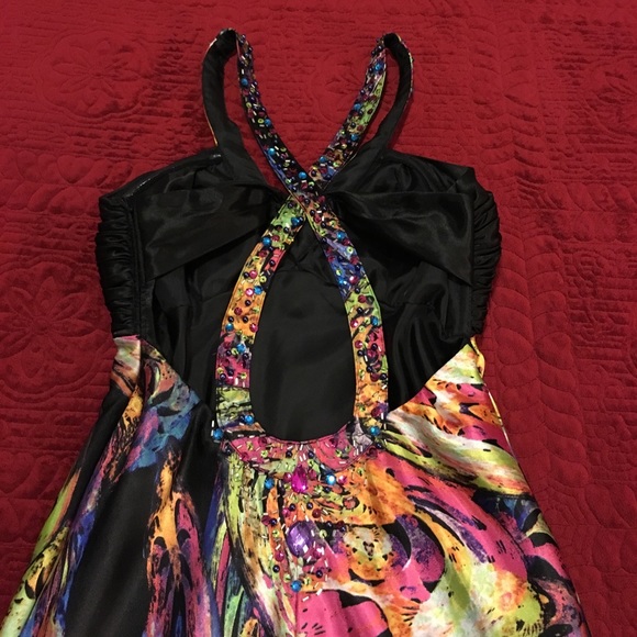 Hailey Logan by Adrianna Papell Prom Dress - Picture 3 of 8