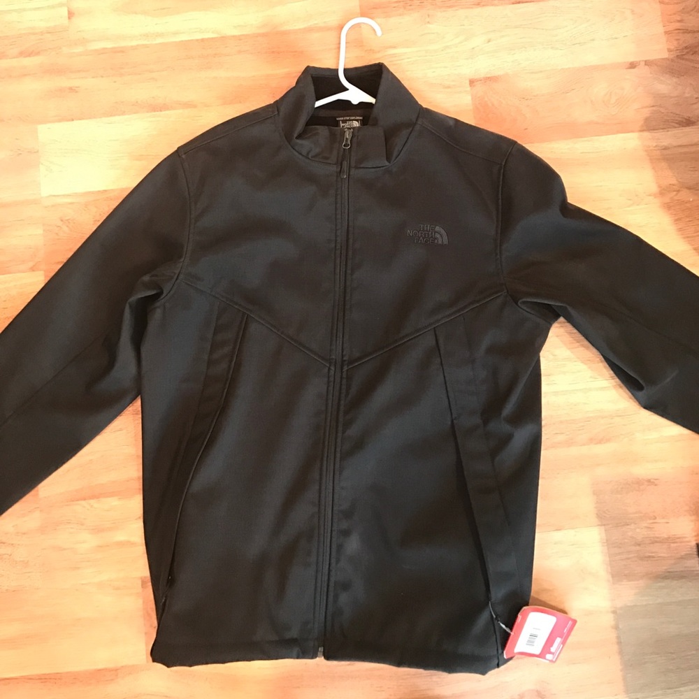 New Mens large North Face Chromium Thermal Jacket
