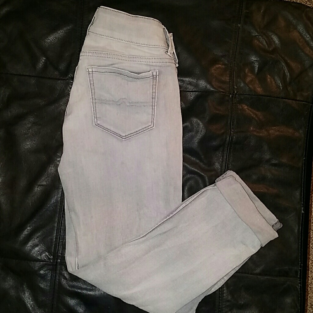 Grey Capri jeans