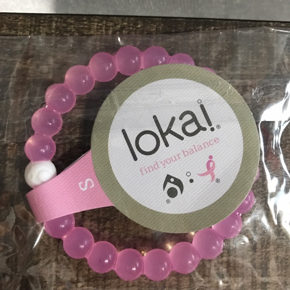 Small pink Lokai