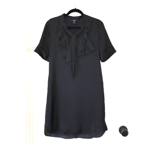 GAP Ruffle Sash Collared Black Dress - Picture 3 of 8