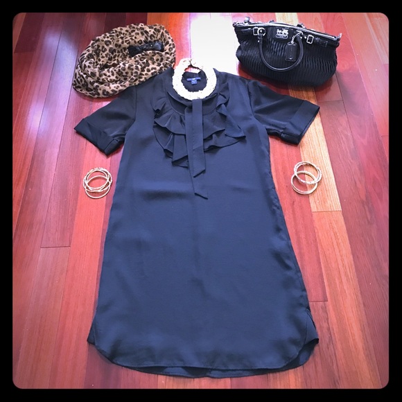 GAP Dresses & Skirts - GAP Ruffle Sash Collared Black Dress