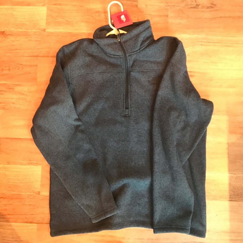 Mens Large North Face sweater