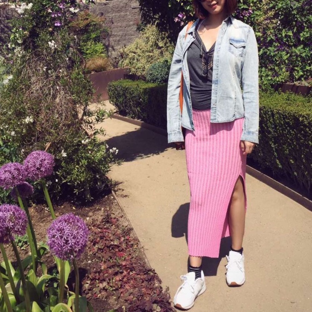Chic Knit Side-Open Skirt